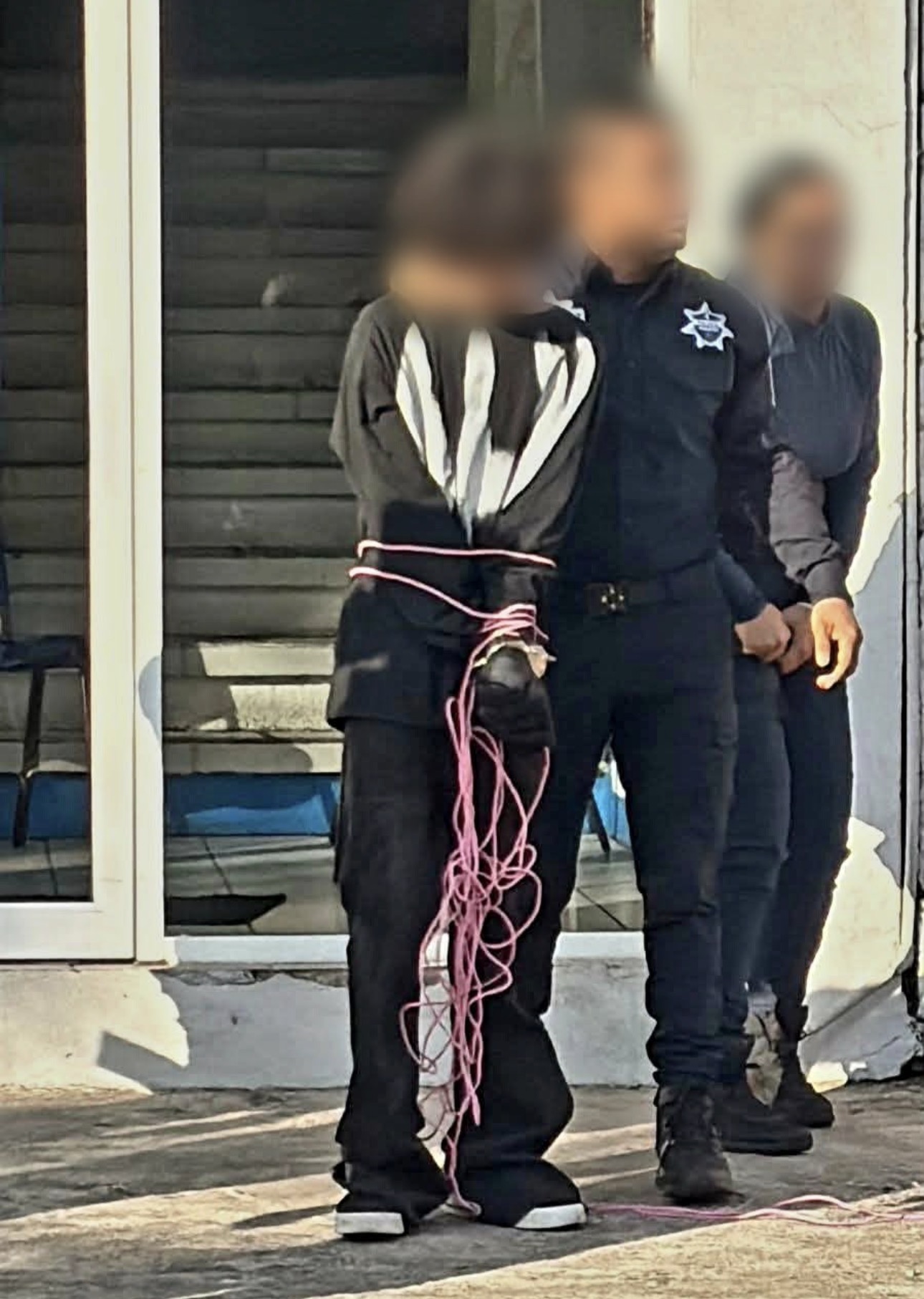 Imagen 1 de 2: Menor asesina a dos maestras en Colegio de Michoacán