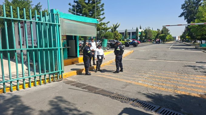Hallan a recién nacido en un bote de basura del Instituto Tecnológico de Estudios Superiores de Ecatepec