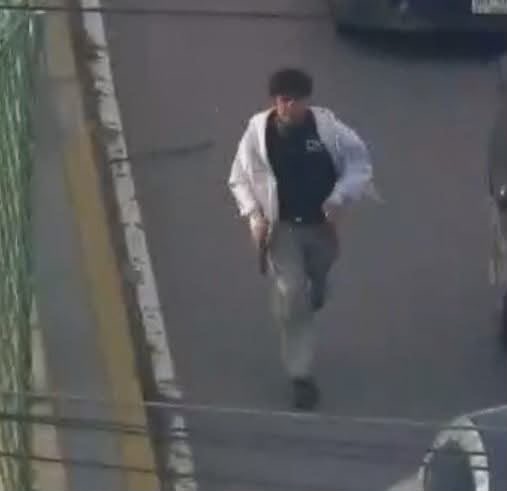 Imagen 3 de 3: Homicidio en Mineral de la Reforma, desata persecución policiaca
